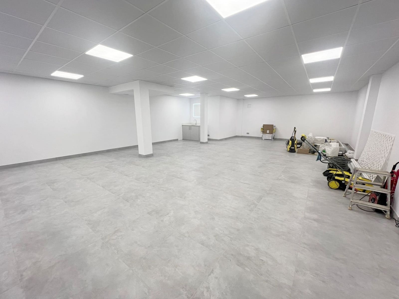 4 soveværelse Villa til salg i Benalmadena Costa med swimmingpool garage - € 2.400.000 (Ref: 8096448)