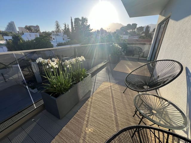 4 soveværelse Villa til salg i Benalmadena Costa, Benalmádena med swimmingpool garage - € 2.400.000 (Ref: 8096448)