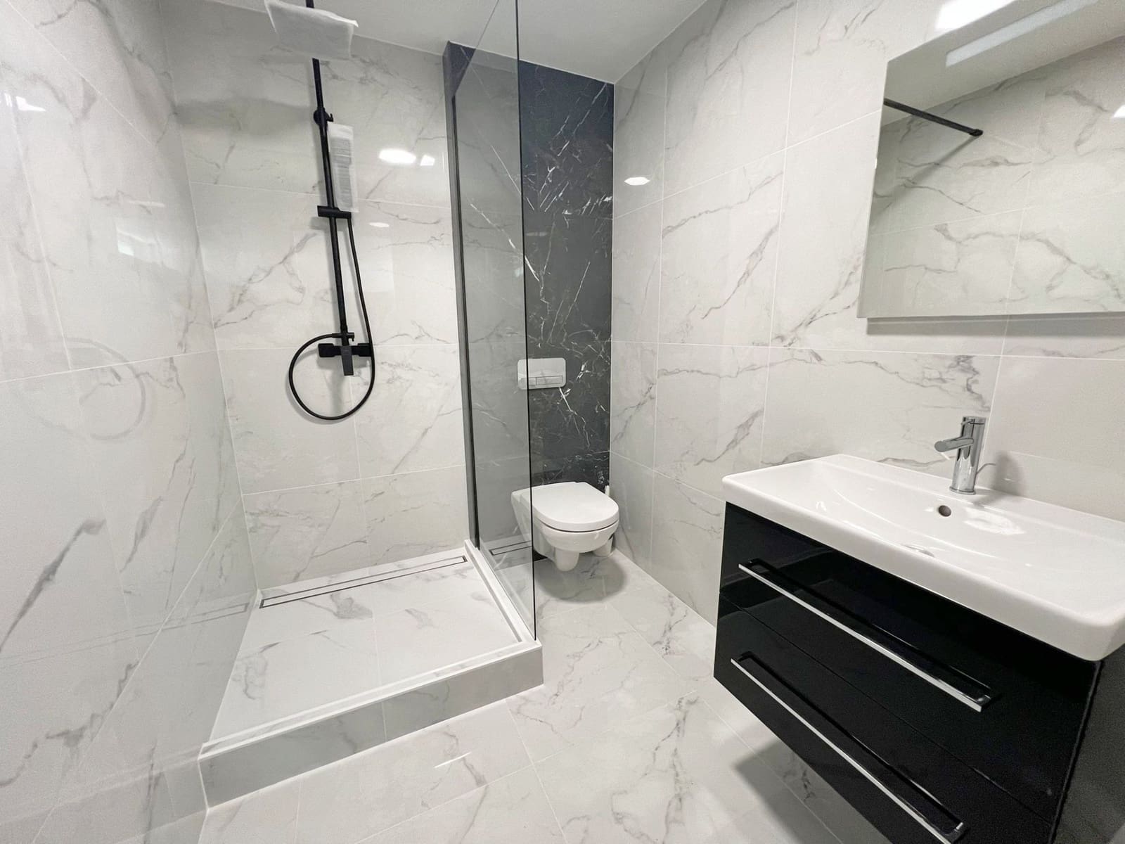 4 soveværelse Villa til salg i Benalmadena Costa med swimmingpool garage - € 2.400.000 (Ref: 8096448)