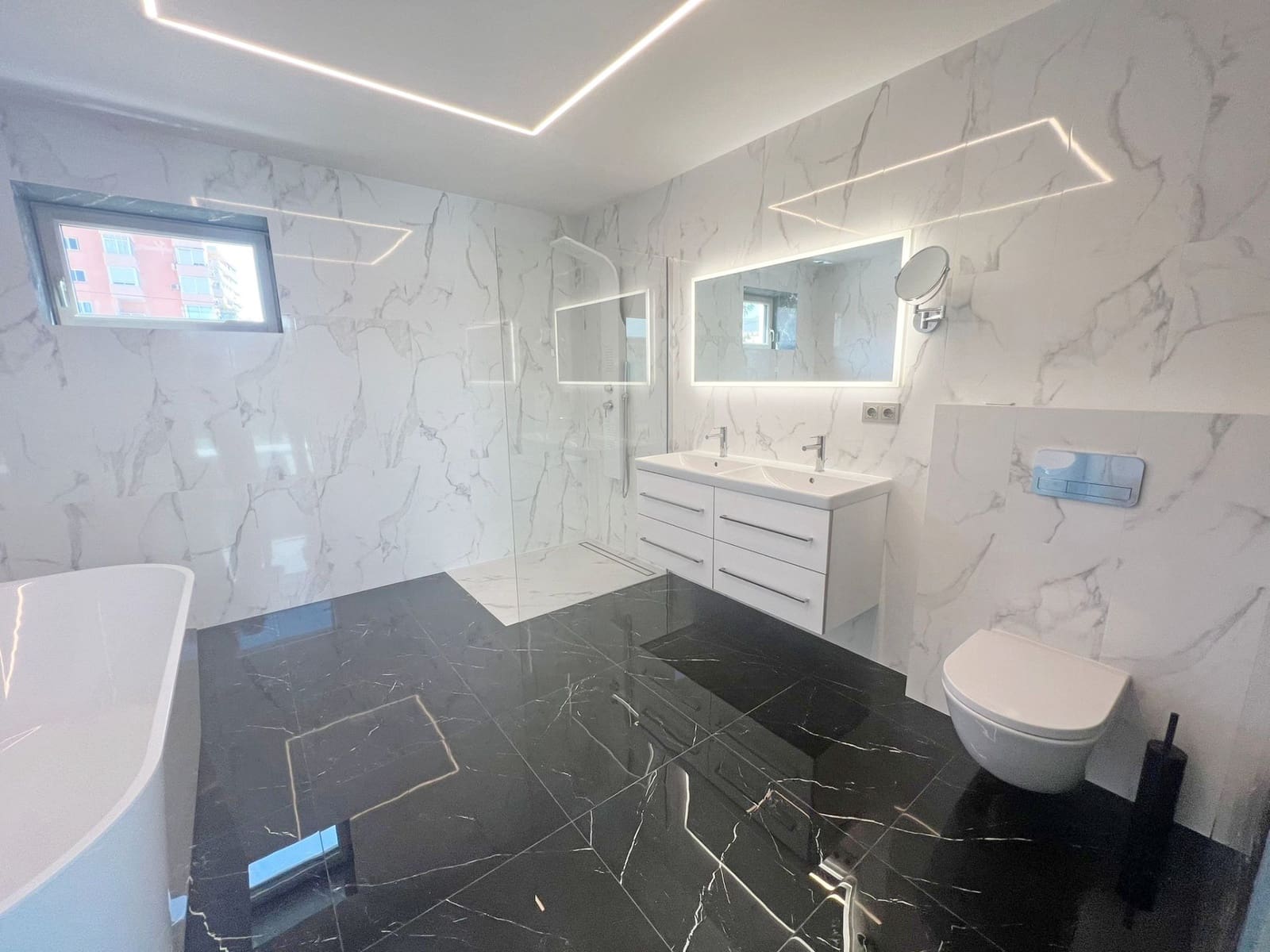 4 chambre Villa/Maison à vendre à Benalmadena Costa avec piscine garage - 2 400 000 € (Ref: 8096448)