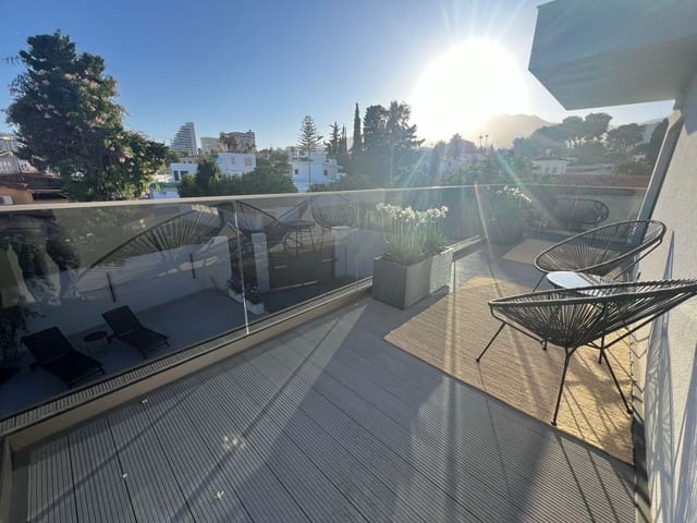 4 soverom Villa til salgs i Benalmadena Costa, Benalmádena med svømmebasseng garasje - € 2 400 000 (Ref: 8096448)