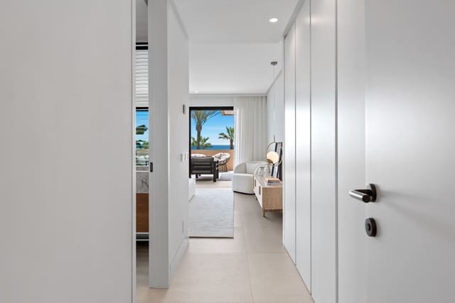 3 bedroom Apartment for sale in Estepona with pool garage - € 1,995,000 (Ref: 8103939)