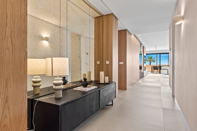 3 bedroom Apartment for sale in Estepona with pool garage - € 1,995,000 (Ref: 8103939)