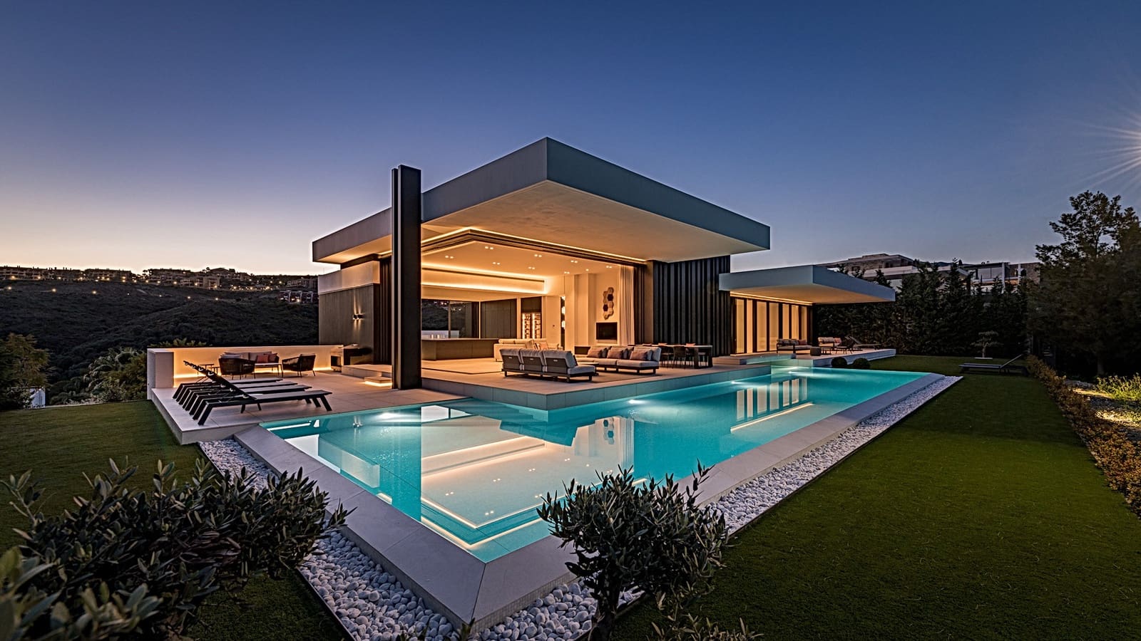 4 sovrum Villa till salu i Benahavis med pool garage - 5 900 000 € (Ref: 8129622)