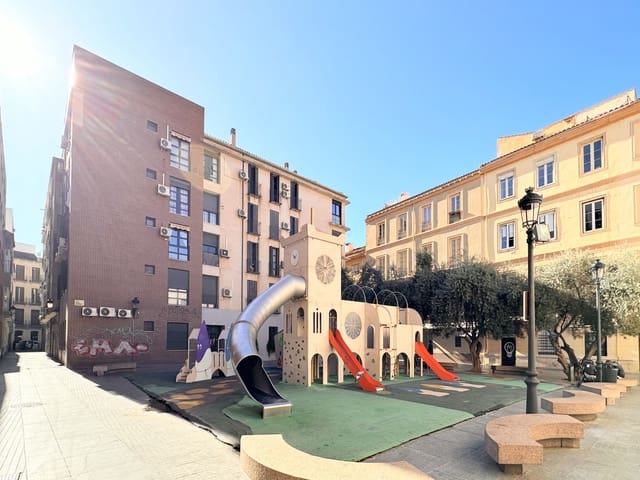 2 sovrum Lägenhet till salu i Málaga stad - 461 000 € (Ref: 8140511)