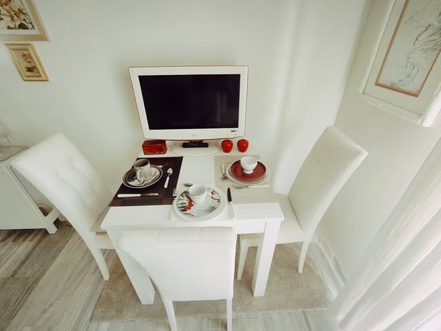 Studio til salg i Marbella med swimmingpool - € 210.000 (Ref: 8148251)