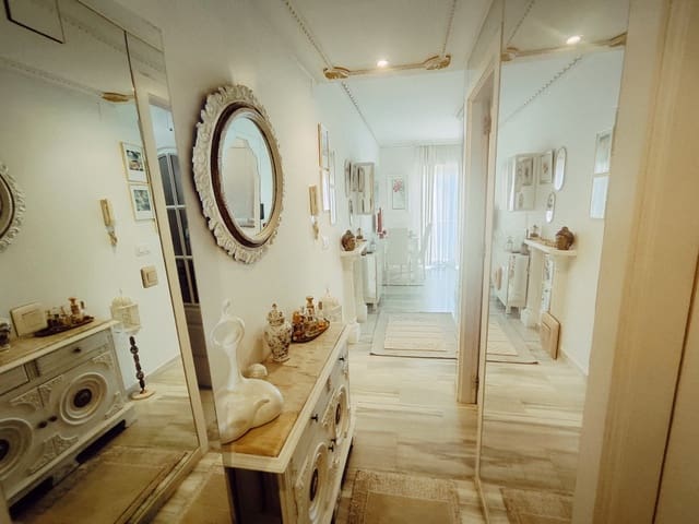 Studio til salg i Marbella med swimmingpool - € 210.000 (Ref: 8148251)