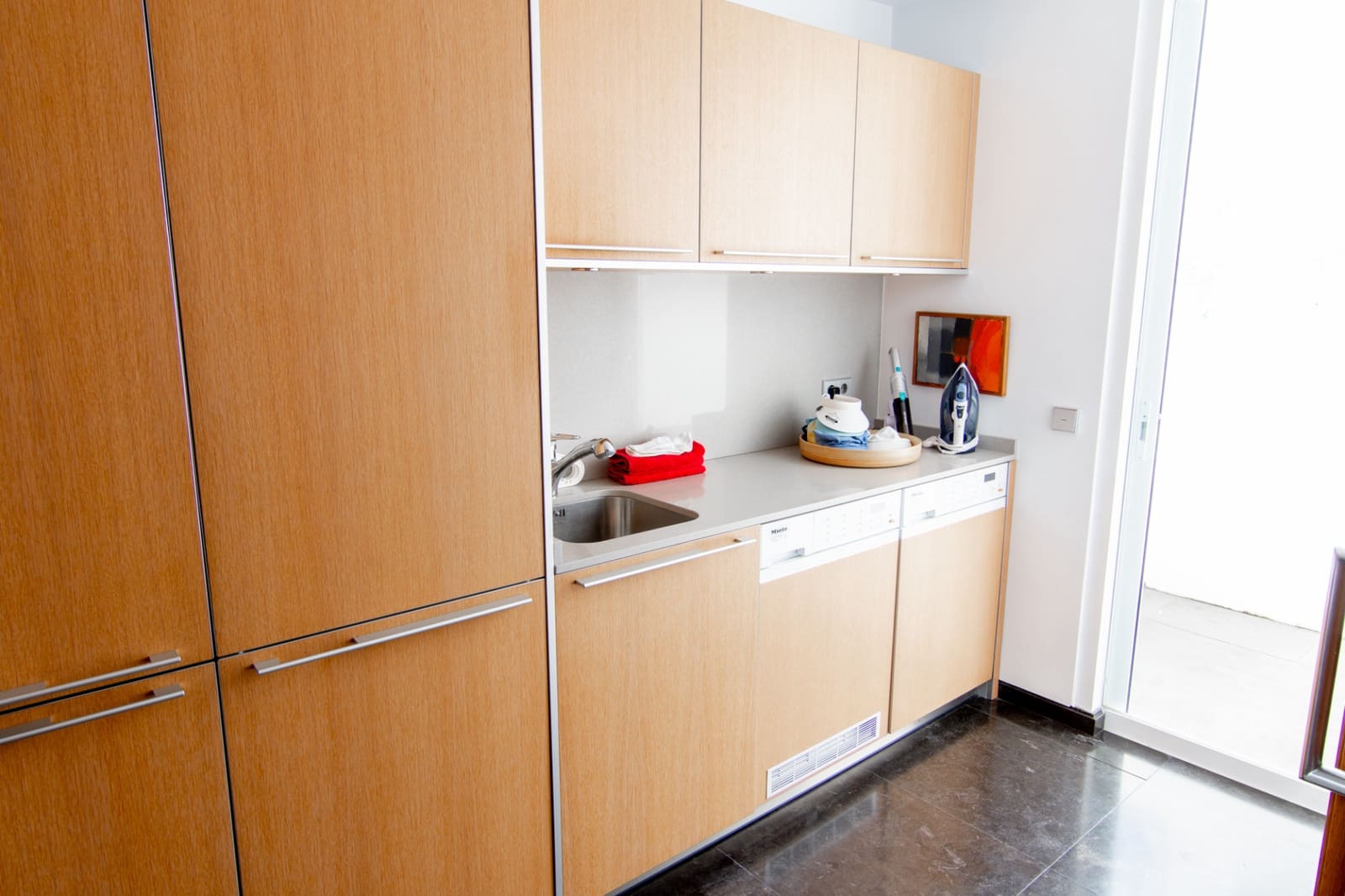 4 bedroom Villa for sale in Marbella with pool garage - € 2,175,000 (Ref: 8213355)