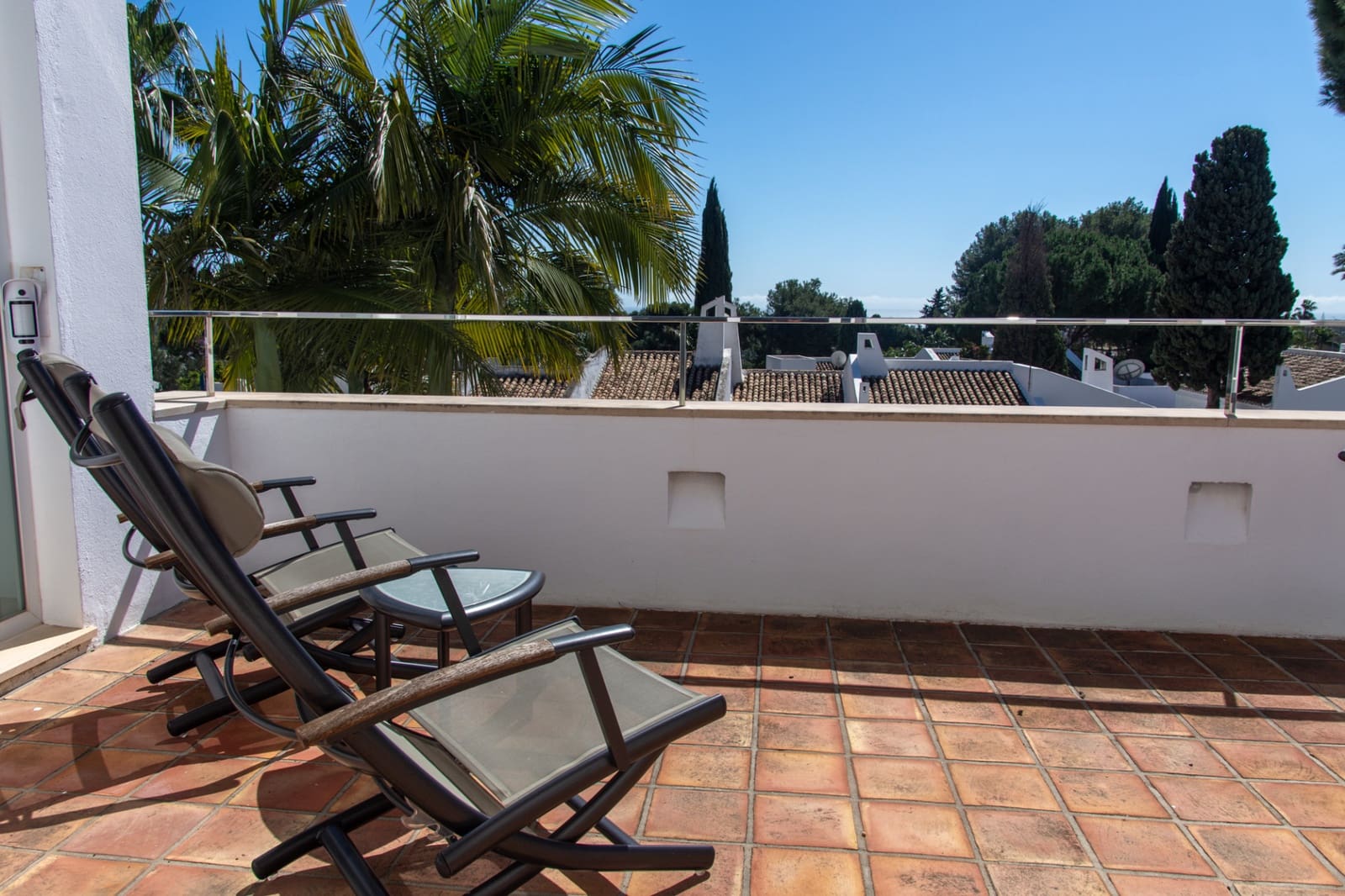 Chalet de 4 habitaciones en Marbella en venta con piscina garaje - 2.175.000 € (Ref: 8213355)