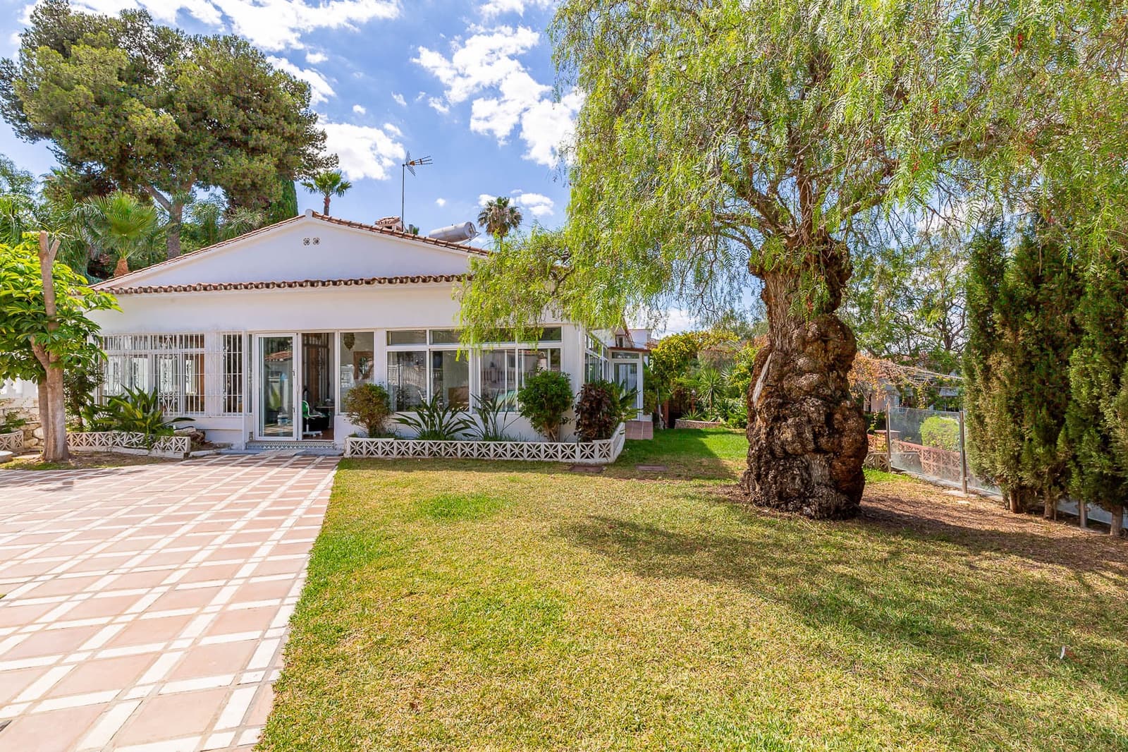 4 quarto Moradia para venda em Torremolinos com piscina garagem - 1 180 000 € (Ref: 8278692)