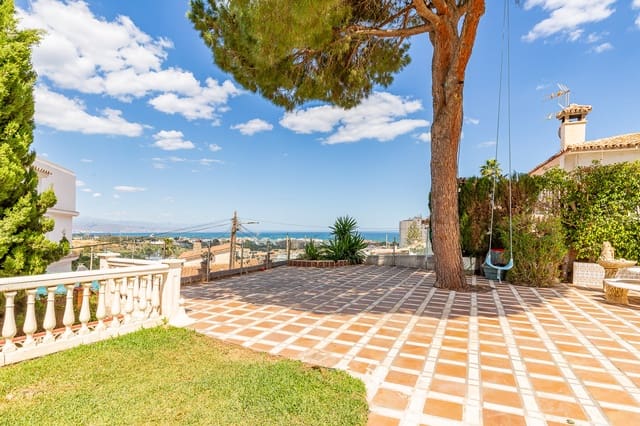 4 soverom Villa til salgs i Torremolinos med svømmebasseng garasje - € 1 180 000 (Ref: 8278692)