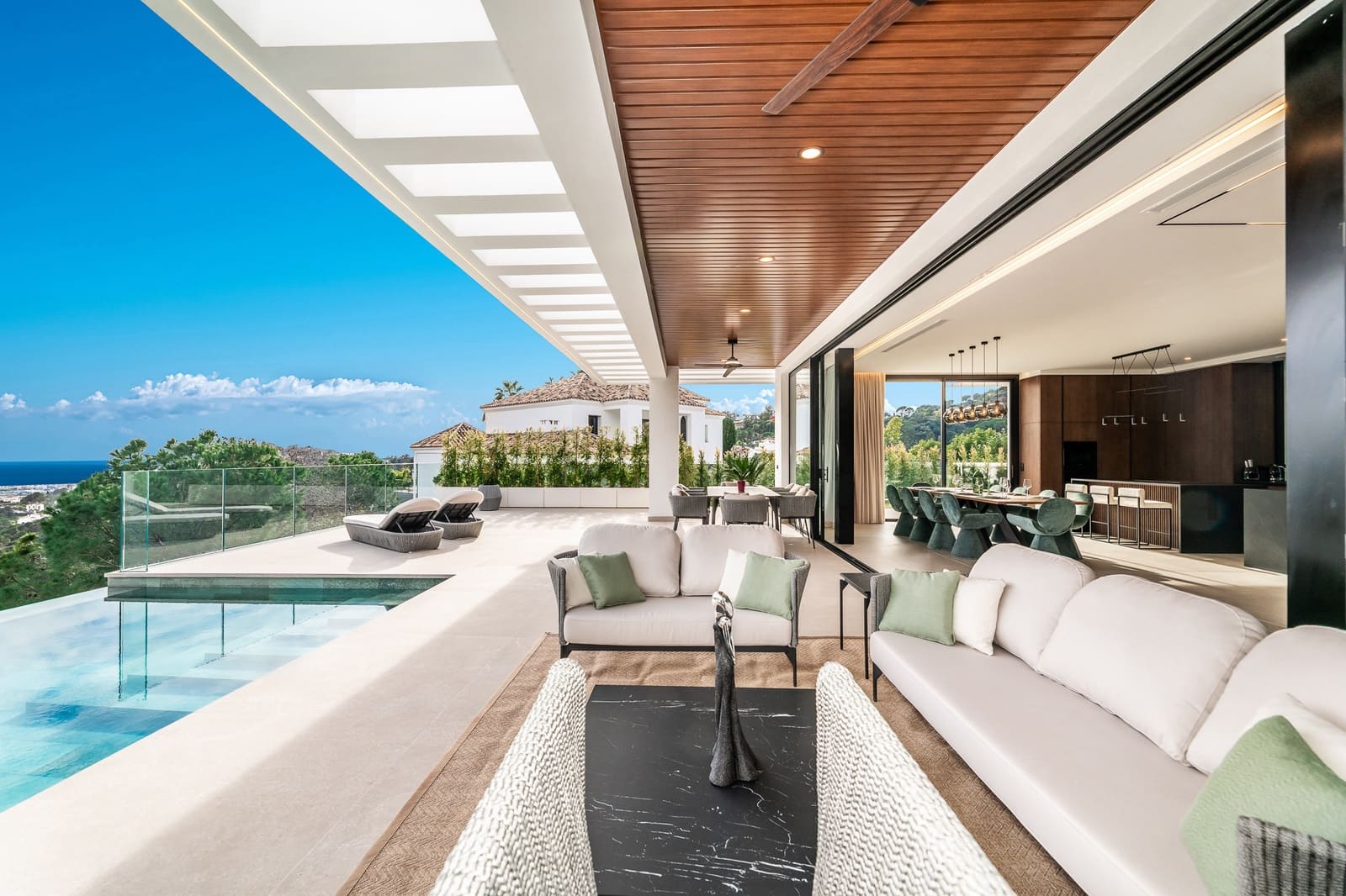 6 soveværelse Villa til salg i El Madronal med swimmingpool garage - € 7.000.000 (Ref: 8302859)