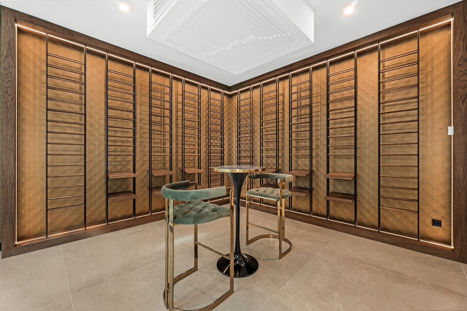 6 soveværelse Villa til salg i El Madronal med swimmingpool garage - € 7.000.000 (Ref: 8302859)