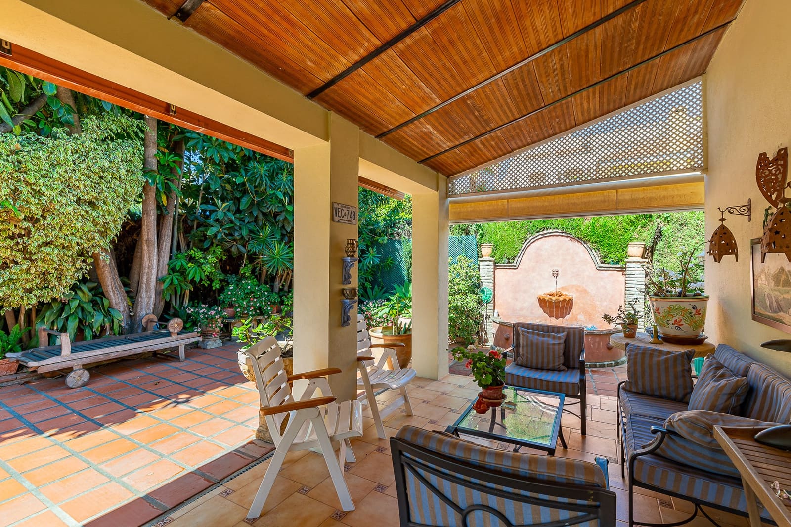 3 sypialnia Willa na sprzedaż w Marbella z basenem garażem - 2 700 000 € (Ref: 8308274)