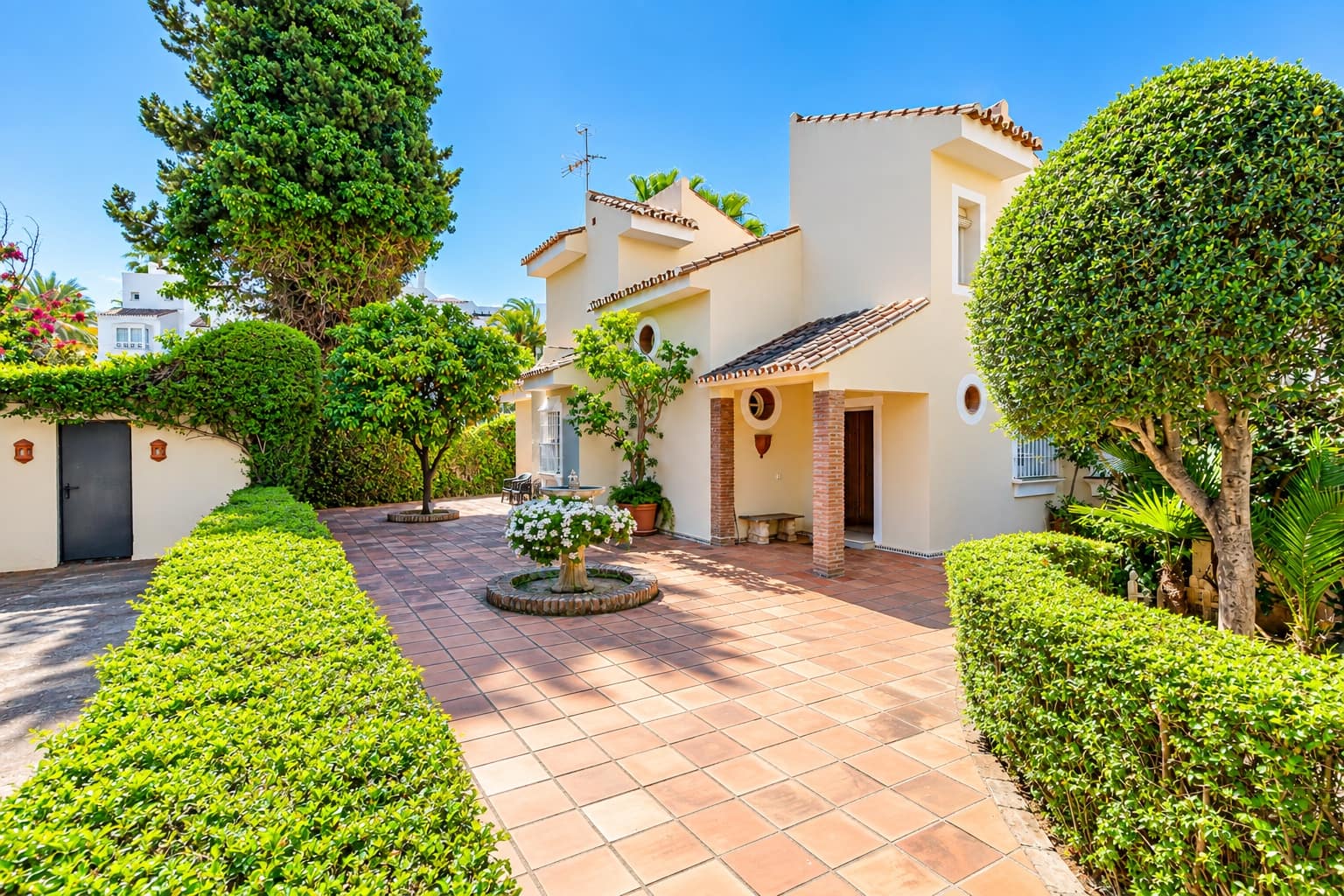 3 camera da letto Villa in vendita in Marbella con piscina garage - 2.700.000 € (Rif: 8308274)