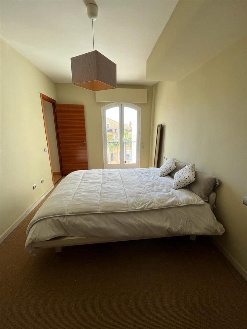 2 soveværelse Penthouse til salg i Marbella med swimmingpool garage - € 500.000 (Ref: 8313693)