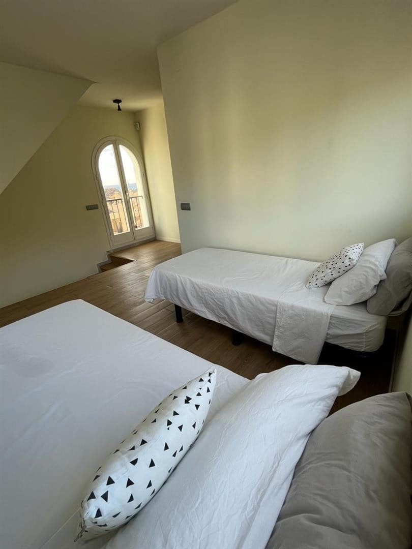 2 soveværelse Penthouse til salg i Marbella med swimmingpool garage - € 500.000 (Ref: 8313693)