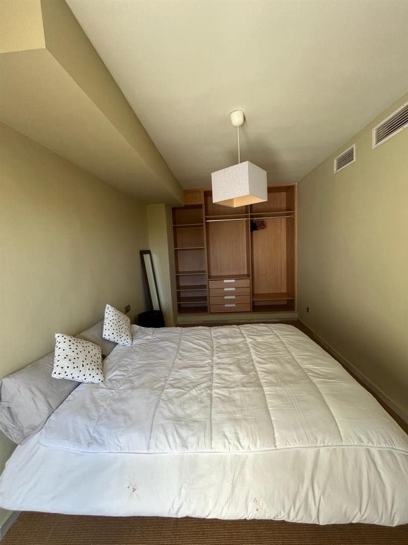 2 soveværelse Penthouse til salg i Marbella med swimmingpool garage - € 500.000 (Ref: 8313693)