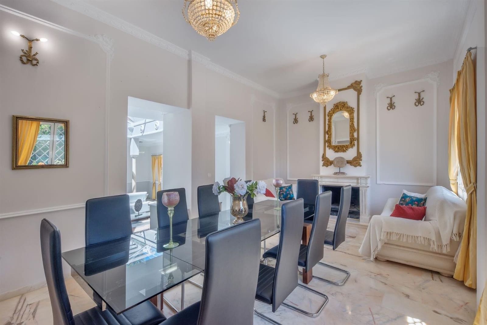 10 bedroom Villa for sale in Marbella with pool garage - € 1,880,000 (Ref: 8313694)