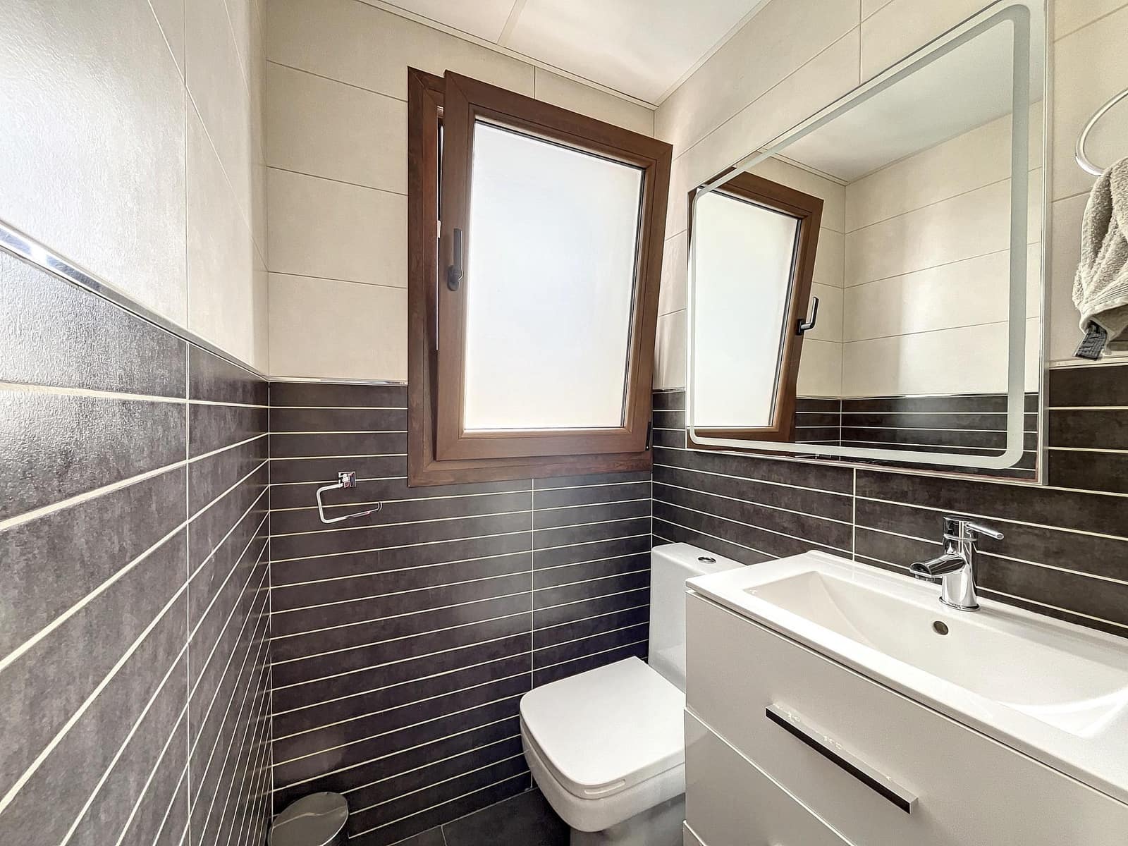 3 chambre Penthouse à vendre à La Duquesa / Puerto de la Duquesa avec garage - 695 000 € (Ref: 8359684)