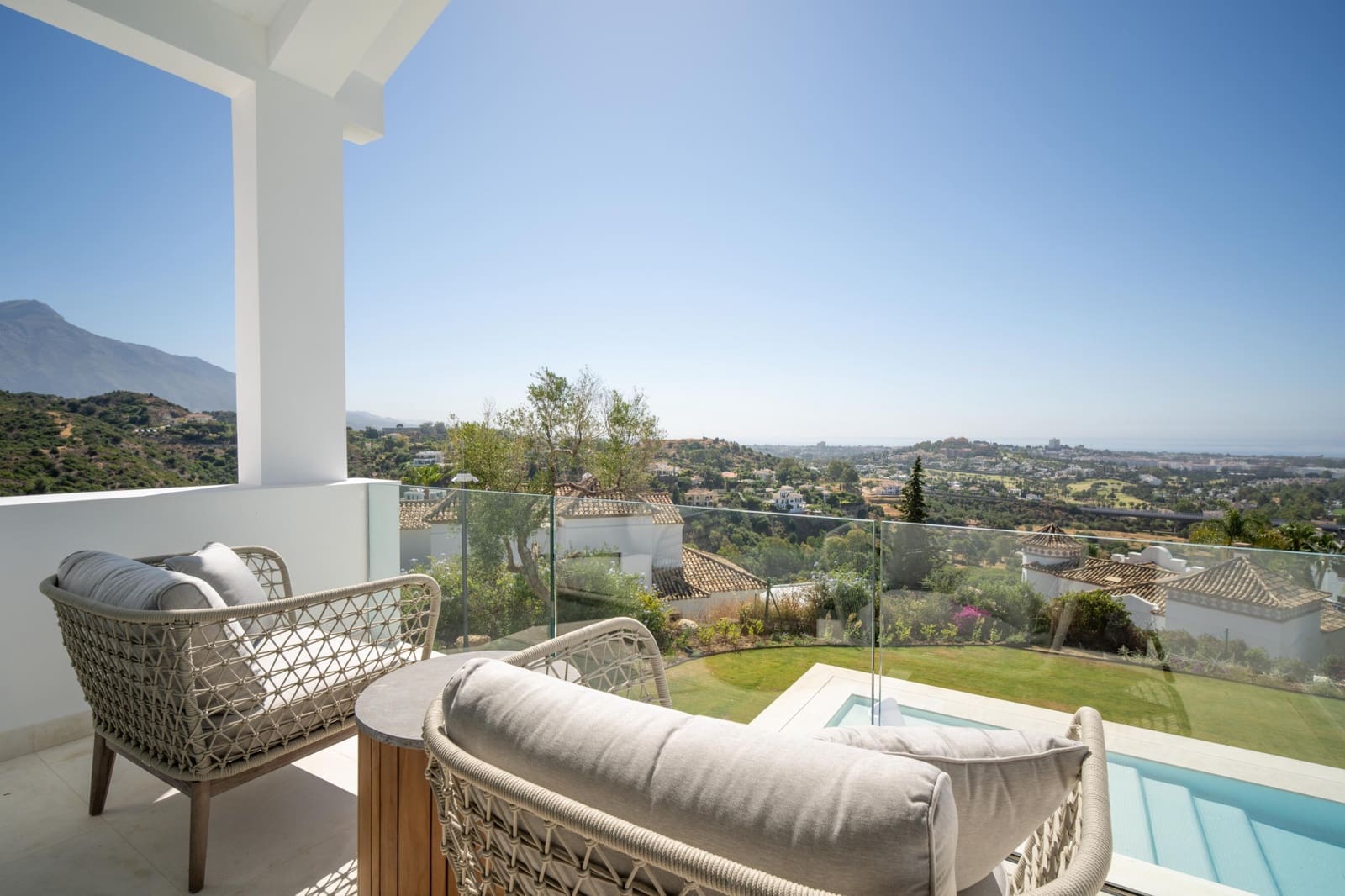 8 Zimmer Villa zu verkaufen in Benahavis mit Pool Garage - 9.980.000 € (Ref: 8383182)