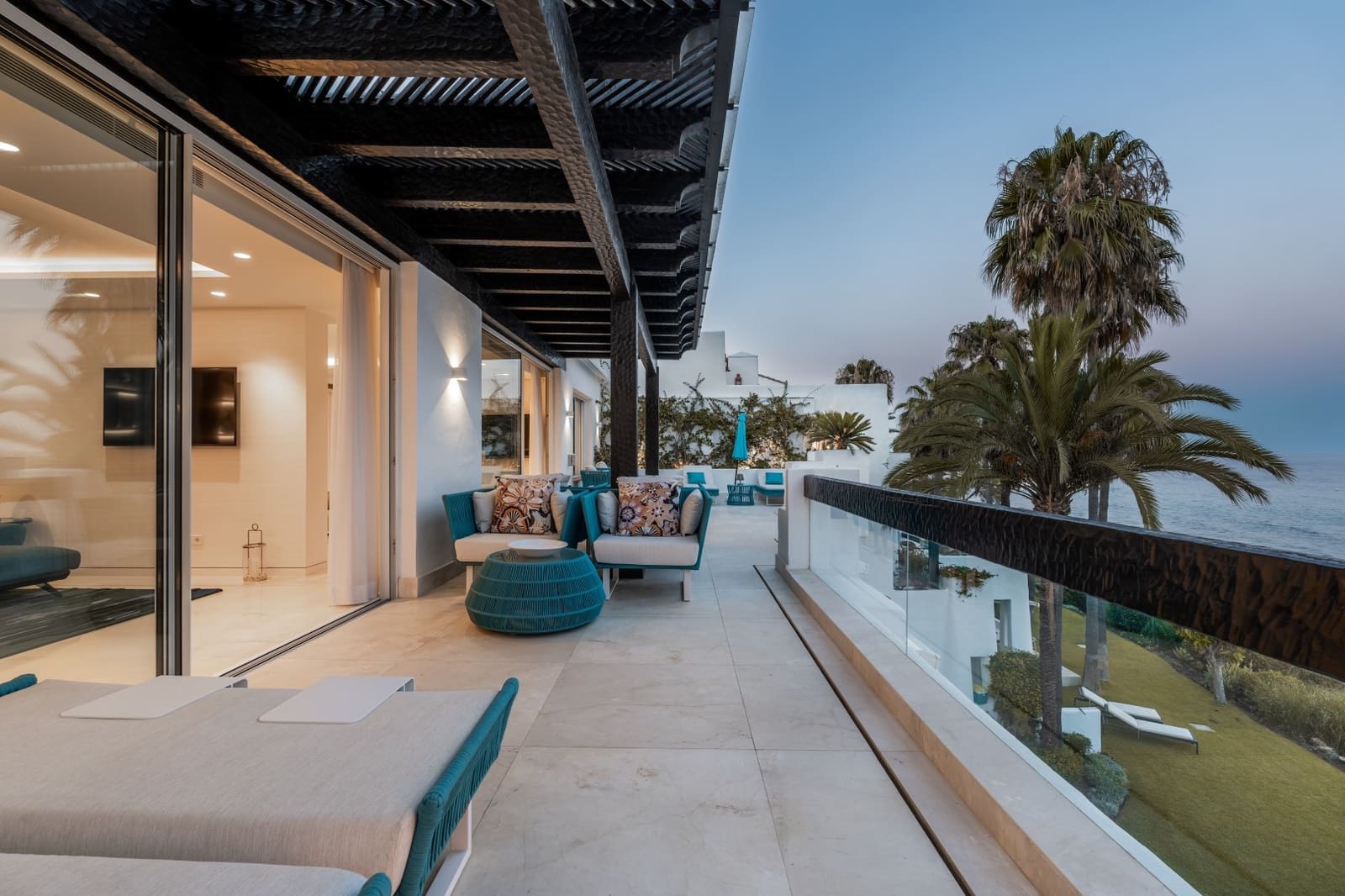 6 soverom Leilighet til salgs i Marbella med svømmebasseng garasje - € 19 900 000 (Ref: 8389220)