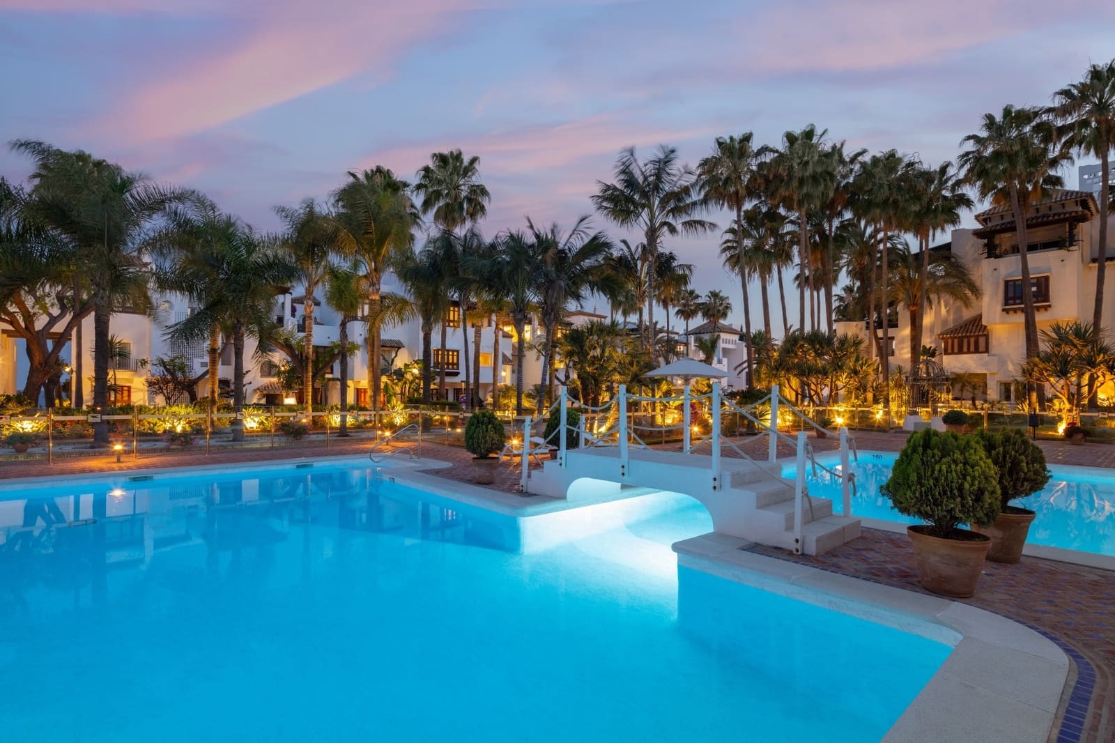 6 soverom Leilighet til salgs i Marbella med svømmebasseng garasje - € 19 900 000 (Ref: 8389220)