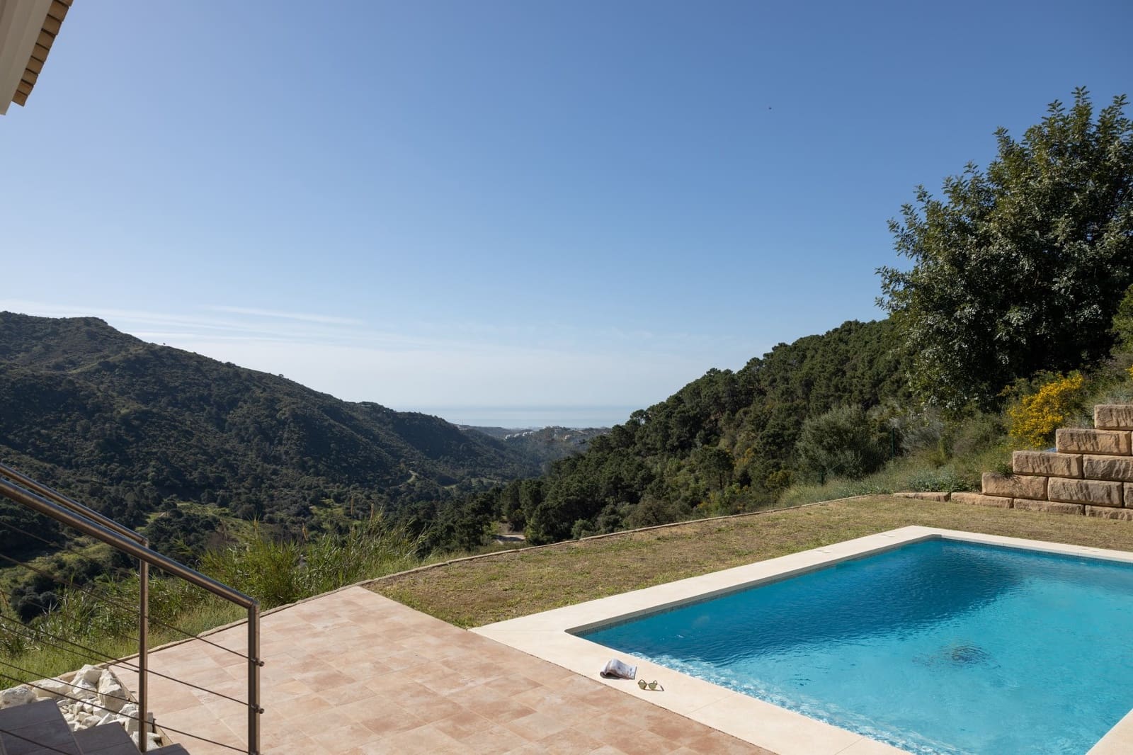 5 slaapkamer Villa te koop in Benahavis met zwembad garage - € 1.999.000 (Ref: 8392695)