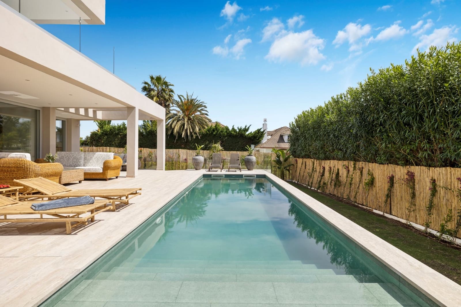 Chalet de 5 habitaciones en San Pedro de Alcantara en venta con piscina garaje - 2.950.000 € (Ref: 8437085)