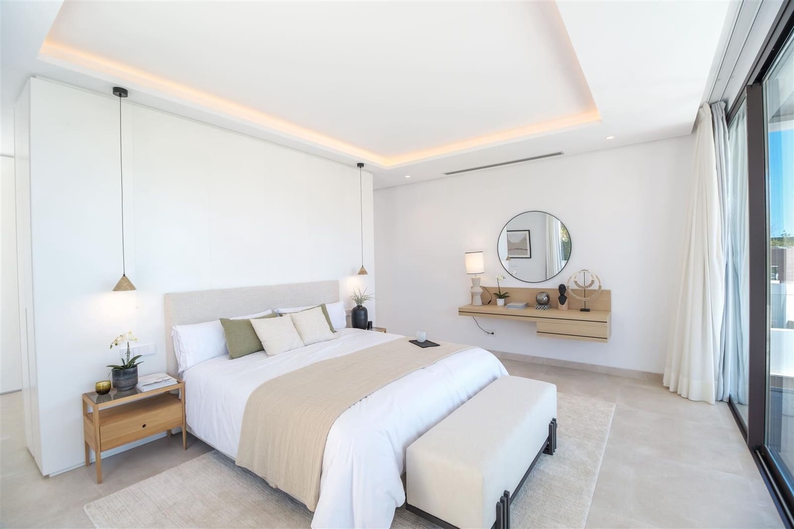 4 makuuhuone Huvila myytävänä paikassa Marbella mukana uima-altaan 
autotalli - 4 750 000 € (Ref: 8450138)