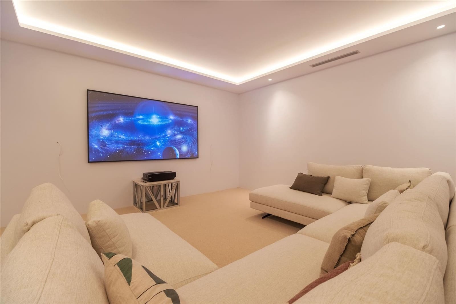 4 makuuhuone Huvila myytävänä paikassa Marbella mukana uima-altaan 
autotalli - 4 750 000 € (Ref: 8450138)