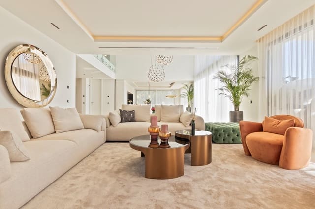 7 Zimmer Villa zu verkaufen in Marbella mit Pool Garage - 11.880.000 € (Ref: 8452092)