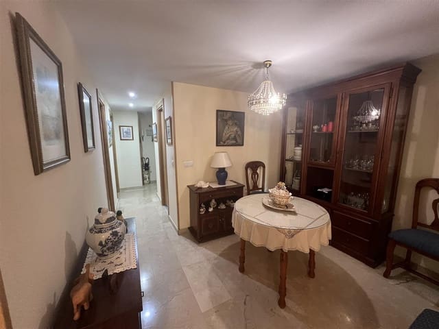 Apartamento de 2 habitaciones en Marbella en venta - 520.000 € (Ref: 8463791)