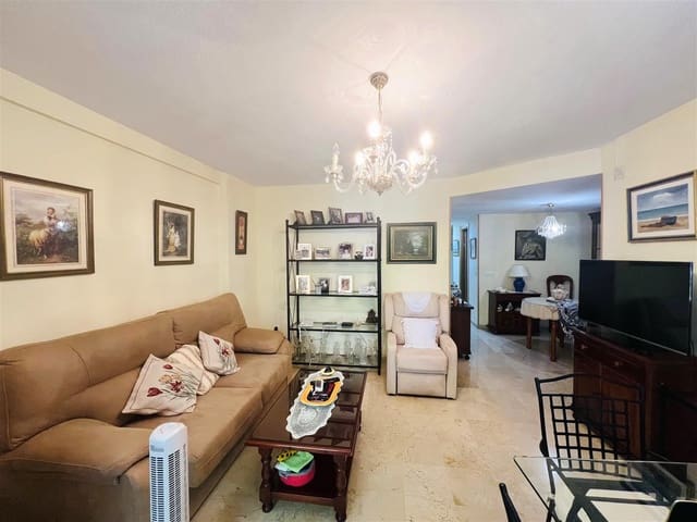 Apartamento de 2 habitaciones en Marbella en venta - 520.000 € (Ref: 8463791)