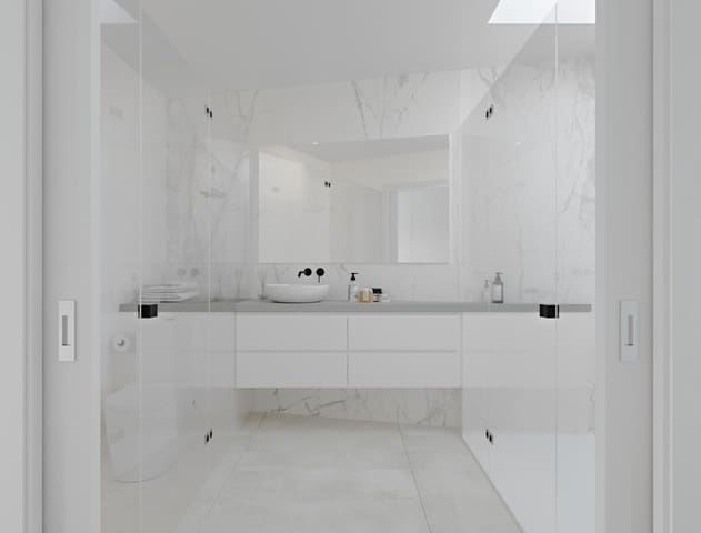 4 sypialnia Willa na sprzedaż w Torrequebrada, Benalmádena z basenem garażem - 1 395 000 € (Ref: 8485508)