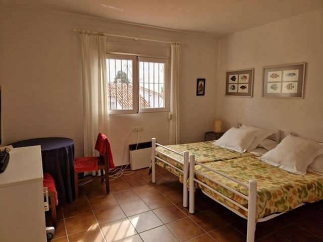 8 slaapkamer Villa te koop in Benalmadena Costa, Benalmádena met zwembad garage - € 890.000 (Ref: 8498733)