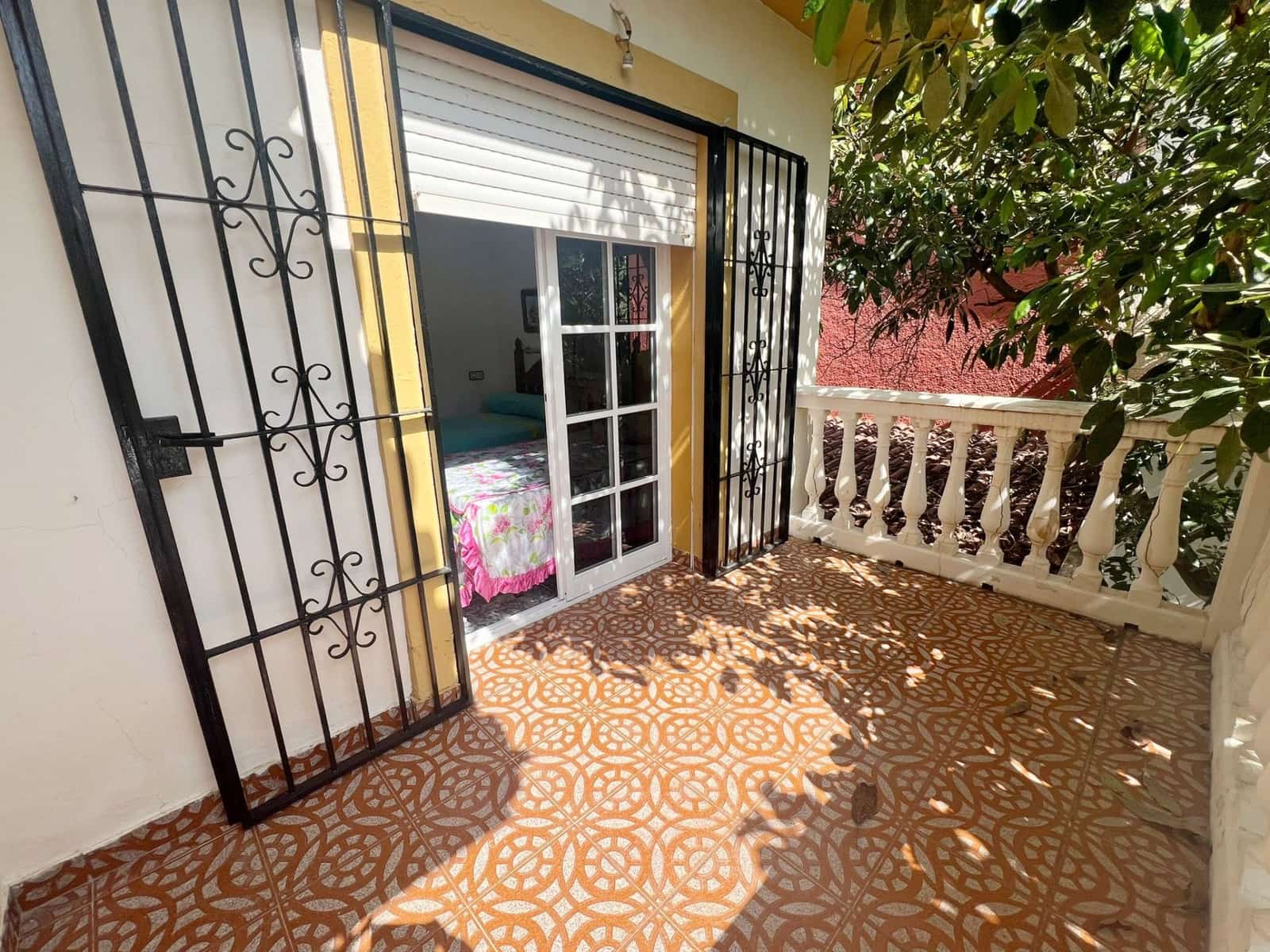 2 soveværelse Villa til salg i Torremolinos med garage - € 625.000 (Ref: 8500211)