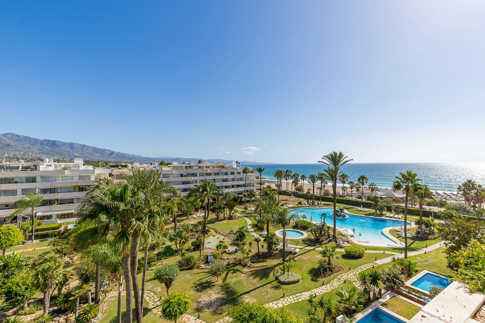 3 Zimmer Penthouse zu verkaufen in Marbella mit Pool Garage - 4.995.000 € (Ref: 8561520)
