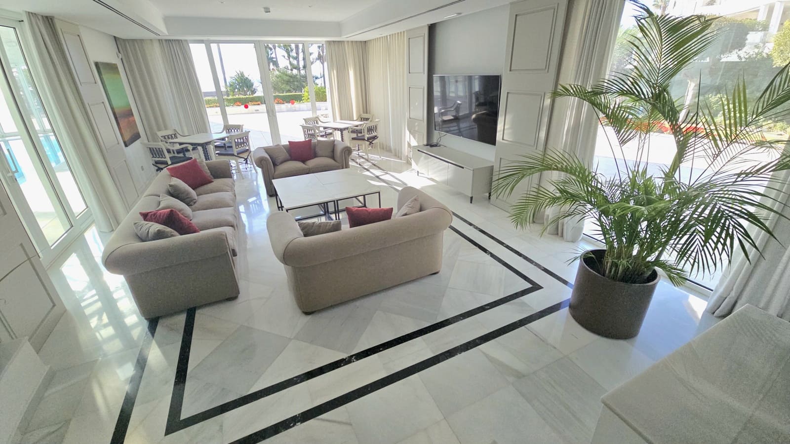 3 Zimmer Penthouse zu verkaufen in Marbella mit Pool Garage - 4.995.000 € (Ref: 8561520)