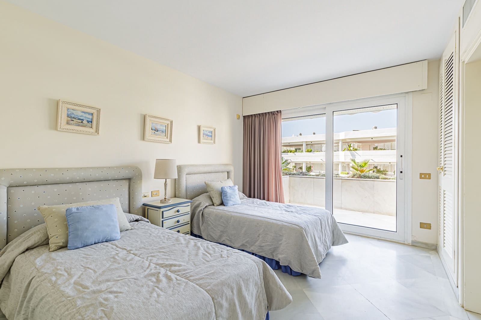 3 soveværelse Penthouse til salg i Marbella med swimmingpool garage - € 4.995.000 (Ref: 8561520)