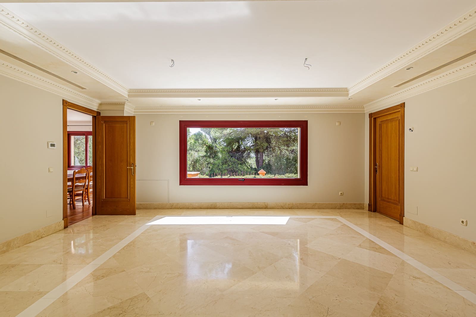 5 sypialnia Willa na sprzedaż w Marbella z basenem garażem - 4 500 000 € (Ref: 8568380)