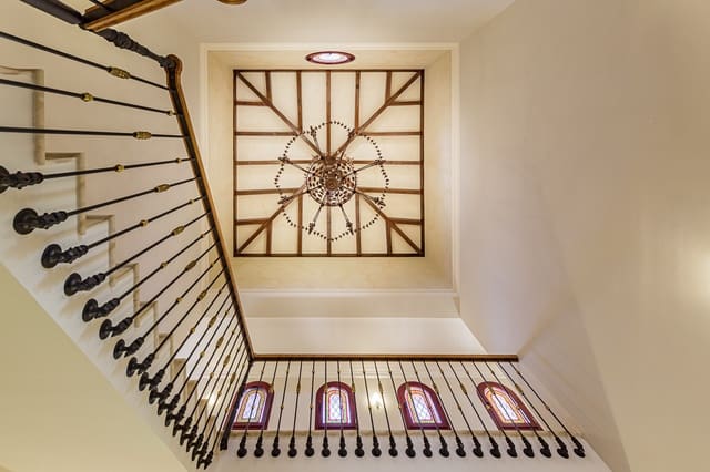 5 sypialnia Willa na sprzedaż w Marbella z basenem garażem - 4 500 000 € (Ref: 8568380)