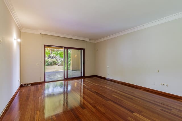 5 sypialnia Willa na sprzedaż w Marbella z basenem garażem - 4 500 000 € (Ref: 8568380)