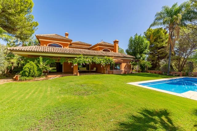 5 sypialnia Willa na sprzedaż w Marbella z basenem garażem - 4 500 000 € (Ref: 8568380)