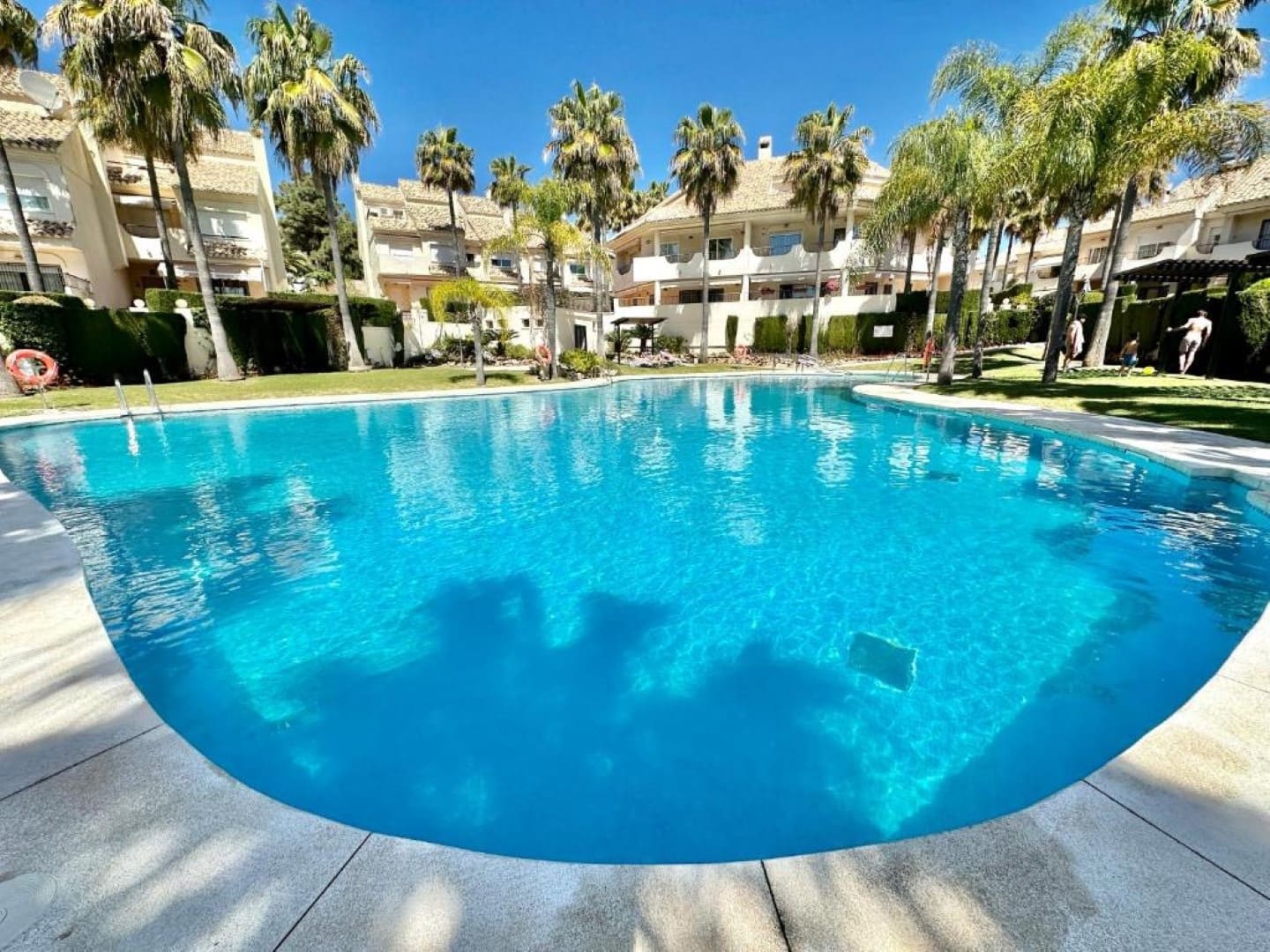 3 sovrum Hus till salu i Marbella med pool garage - 800 000 € (Ref: 8577659)