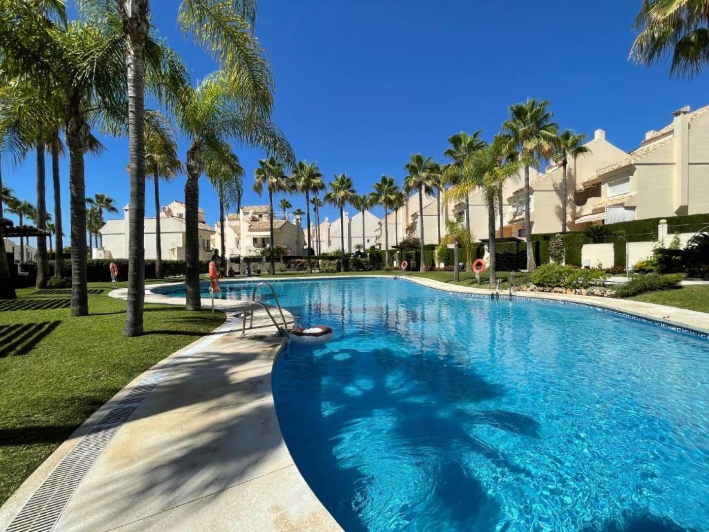 3 sovrum Hus till salu i Marbella med pool garage - 800 000 € (Ref: 8577659)