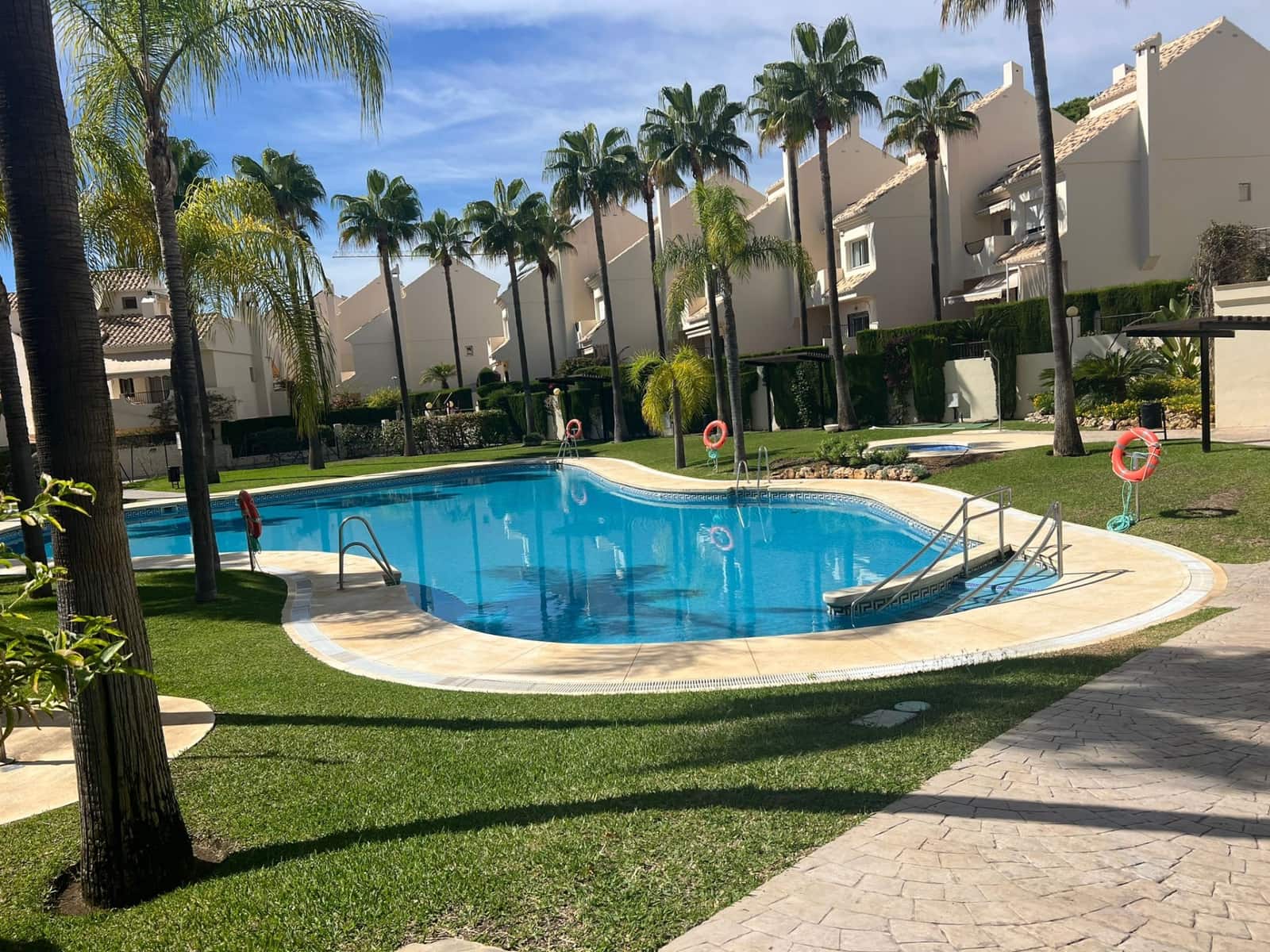 3 sovrum Hus till salu i Marbella med pool garage - 800 000 € (Ref: 8577659)