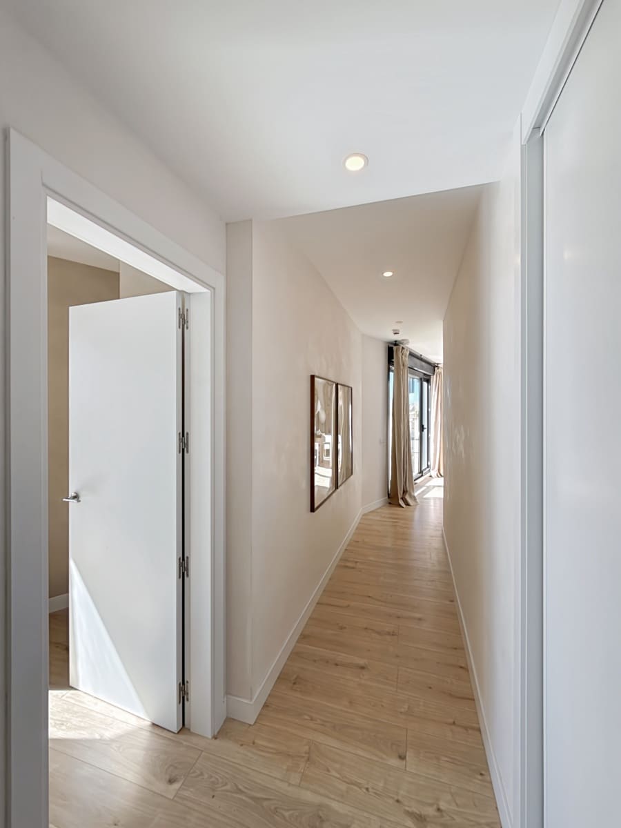 3 sypialnia Penthouse na sprzedaż w Miasto Malaga z basenem garażem - 2 000 000 € (Ref: 8584457)