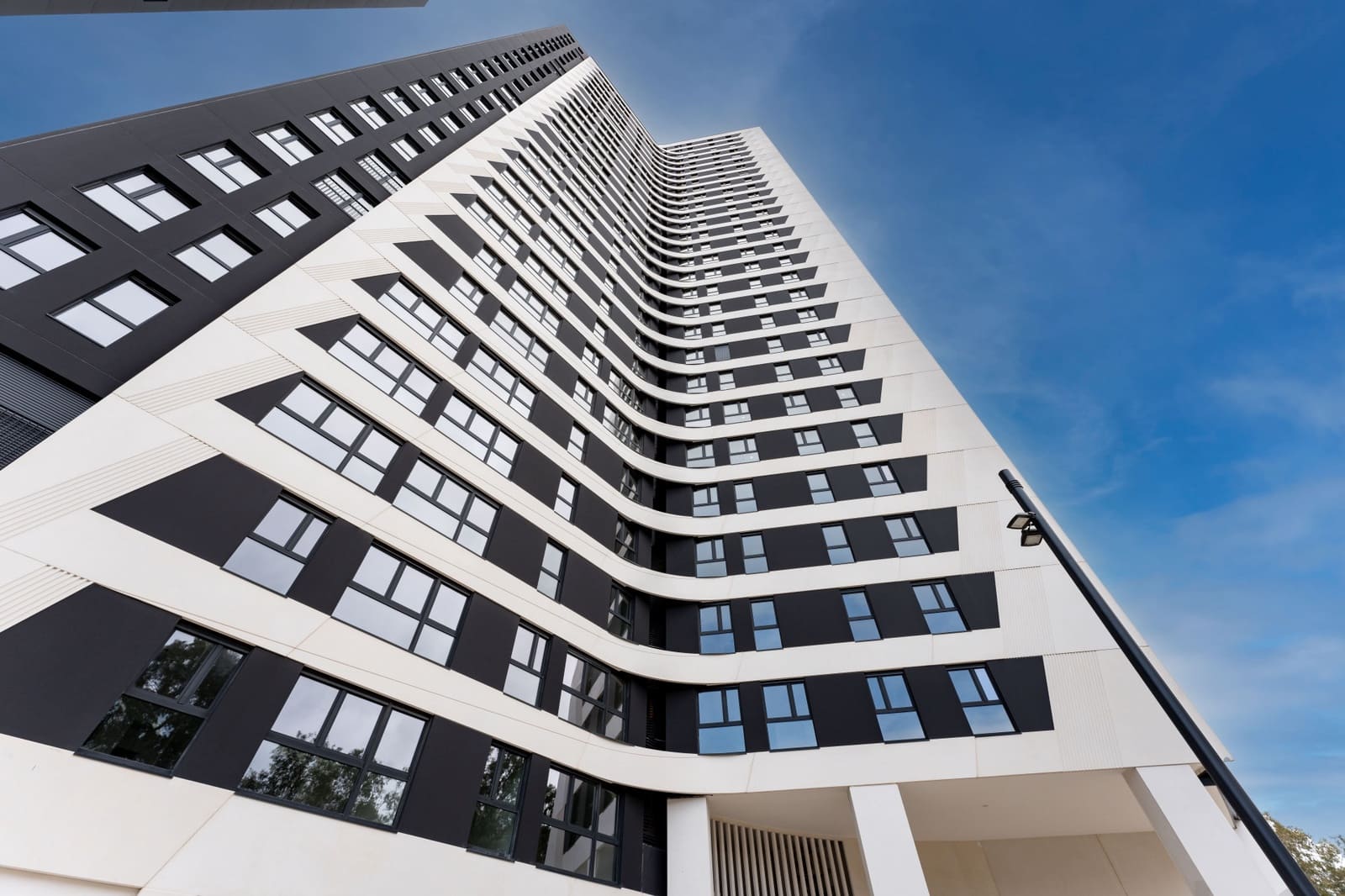 3 sypialnia Penthouse na sprzedaż w Miasto Malaga z basenem garażem - 2 000 000 € (Ref: 8584457)