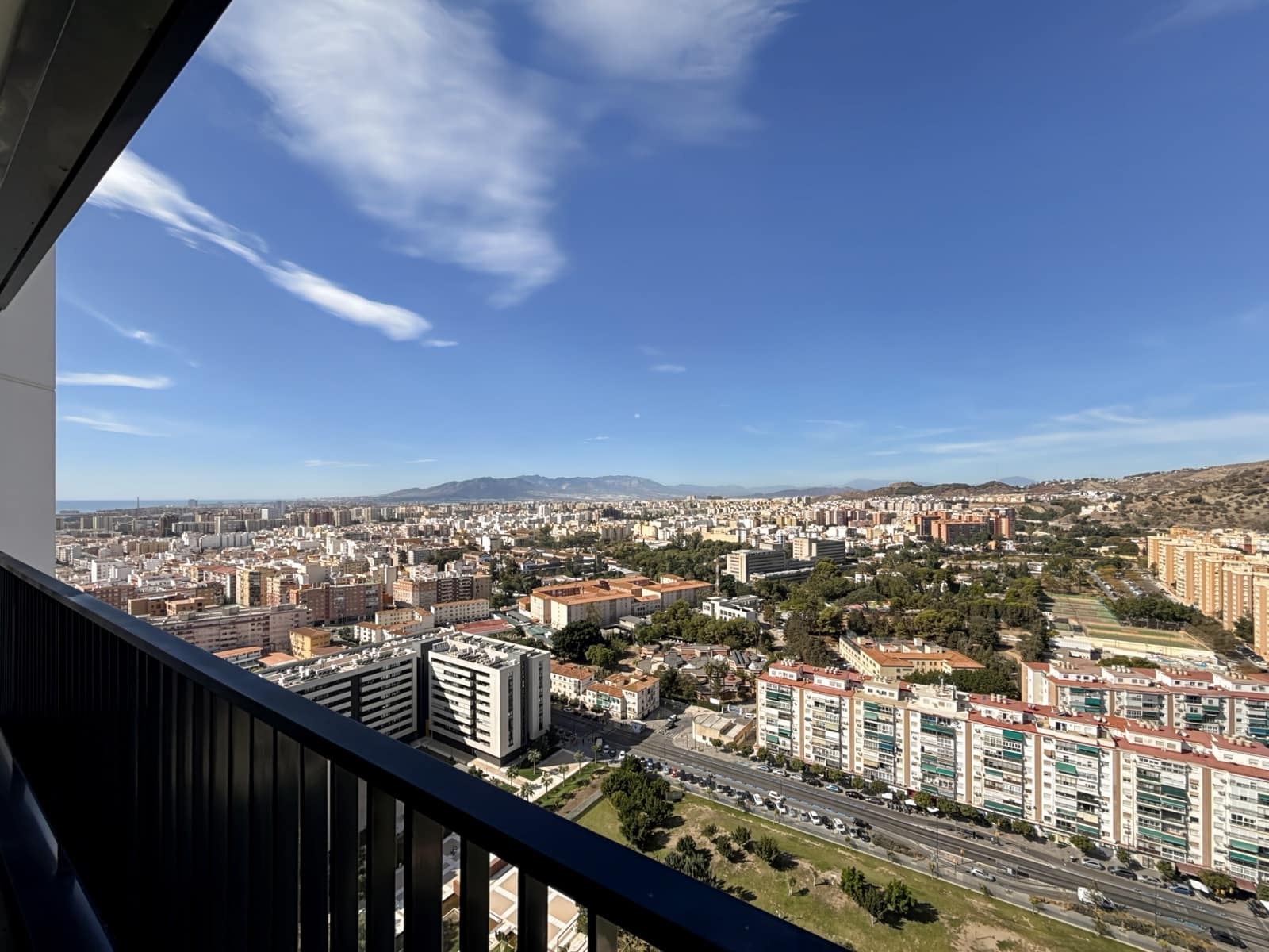 3 sypialnia Penthouse na sprzedaż w Miasto Malaga z basenem garażem - 2 000 000 € (Ref: 8584457)